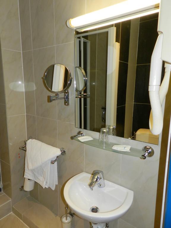 Eenpersoonsbed in Slaapzaal met 4 Bedden